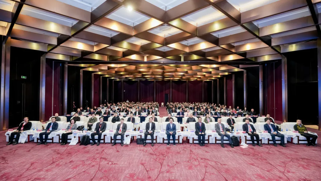第二届煤层气/煤岩气勘探开发年会现场：XL新利·(中国)集团低场核磁技术助力深层煤岩的